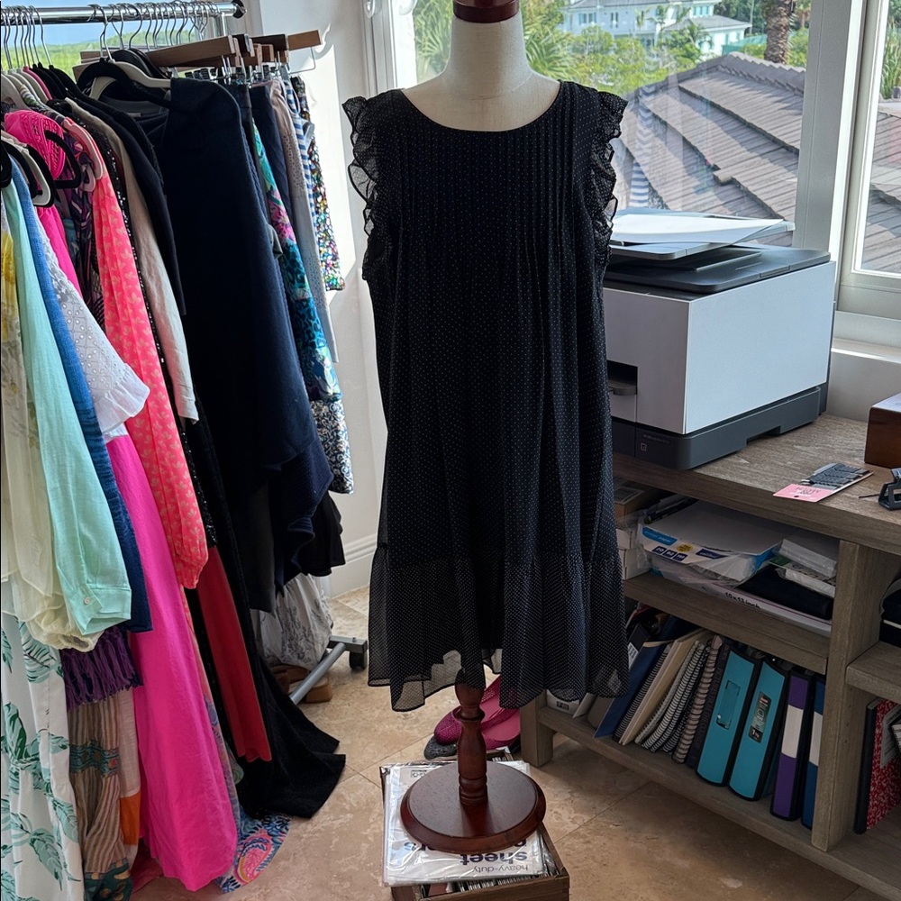 Elegant Black Mini Dress